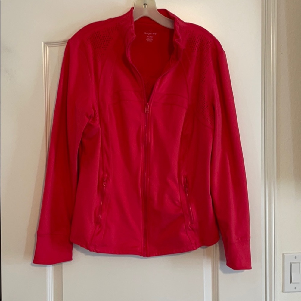 Active wear jacket